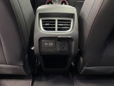 Used 2023 Chevrolet Blazer RS image 32