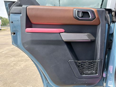 Used 2023 Ford Bronco Outer Banks image 21