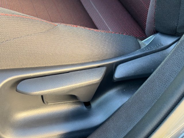 Used 2026 Toyota Corolla SE FWD image 18
