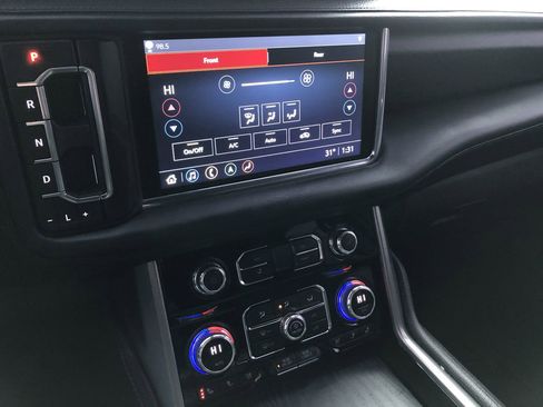 Used 2021 GMC Yukon Denali image 24