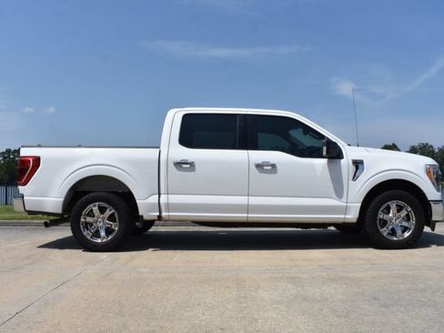 Used 2021 Ford F150 XLT w/ Equipment Group 302A High RWD image 3