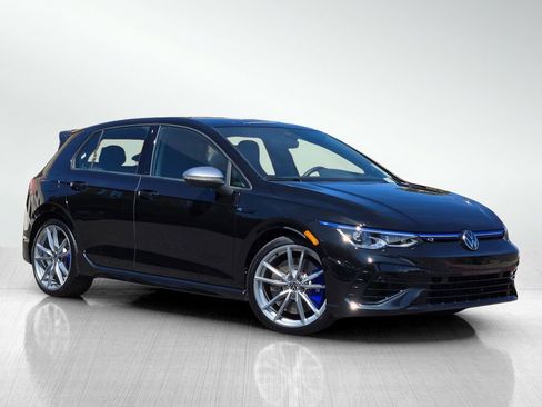 Used 2024 Volkswagen Golf R AWD/4WD image 2