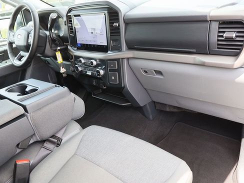 Used 2025 Ford F150 XLT w/ Equipment Group 301A Standard image 27