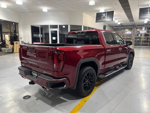 Used 2021 GMC Sierra 1500 Denali w/ Technology Package AWD/4WD image 9