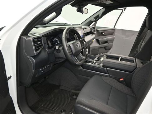 New 2026 Toyota Tundra SR image 4