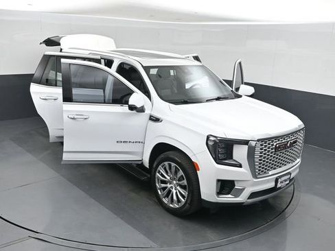 Used 2023 GMC Yukon Denali AWD/4WD image 53