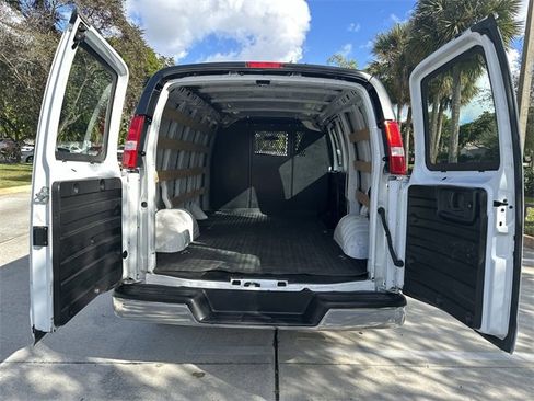 Used 2024 Chevrolet Express 2500 w/ Driver Convenience Package image 21