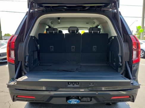 New 2026 Ford Expedition Active image 10