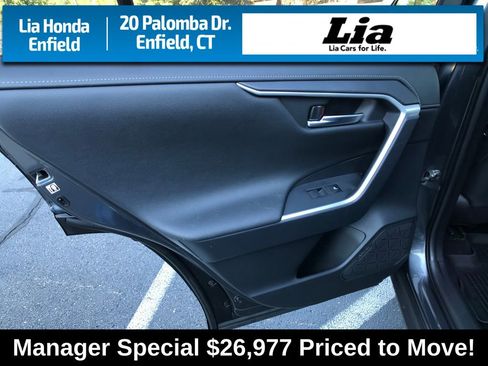 Used 2019 Toyota RAV4 Limited image 25