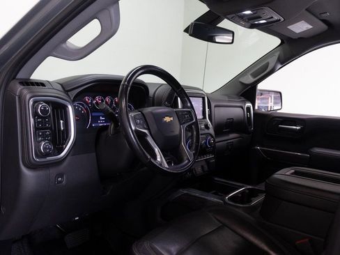 Used 2019 Chevrolet Silverado 1500 LTZ w/ LTZ Plus Package AWD/4WD image 18