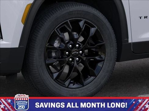 New 2026 Chevrolet Traverse LT w/ Midnight/Sport Edition FWD image 9