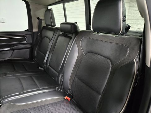 Used 2022 RAM 1500 Laramie AWD/4WD image 34