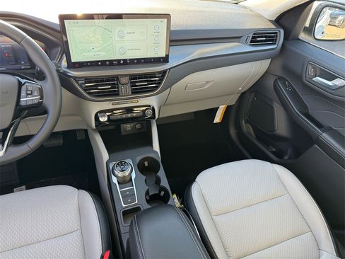 New 2025 Ford Escape Base image 12