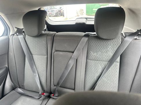 Used 2023 Nissan Rogue SV AWD/4WD image 18