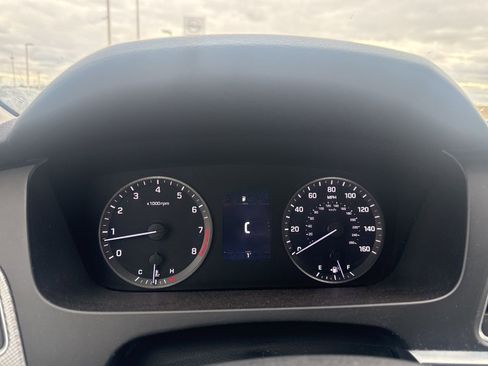 Used 2017 Hyundai Sonata SE image 9