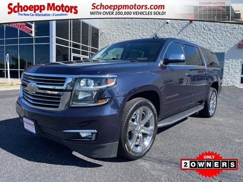 Used 2020 Chevrolet Suburban Premier AWD/4WD image 1