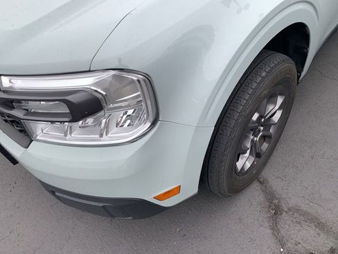 Used 2023 Ford Maverick XLT FWD image 2
