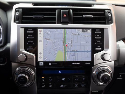Used 2023 Toyota 4Runner Limited AWD/4WD image 32