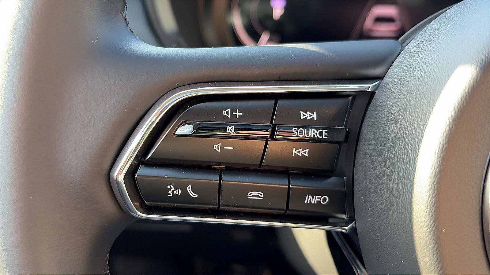 New 2025 MAZDA CX-70 Plug-In Hybrid w/ Premium Pkg AWD/4WD image 19