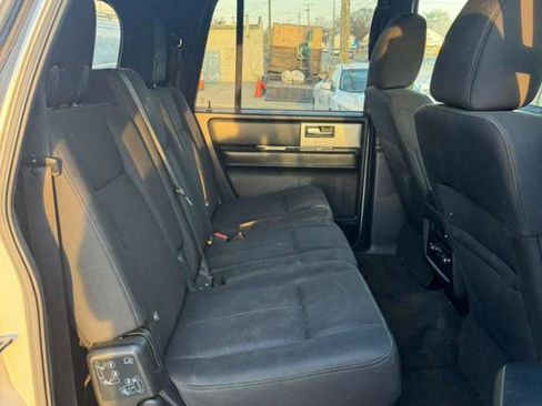 Used 2017 Ford Expedition EL XLT image 19