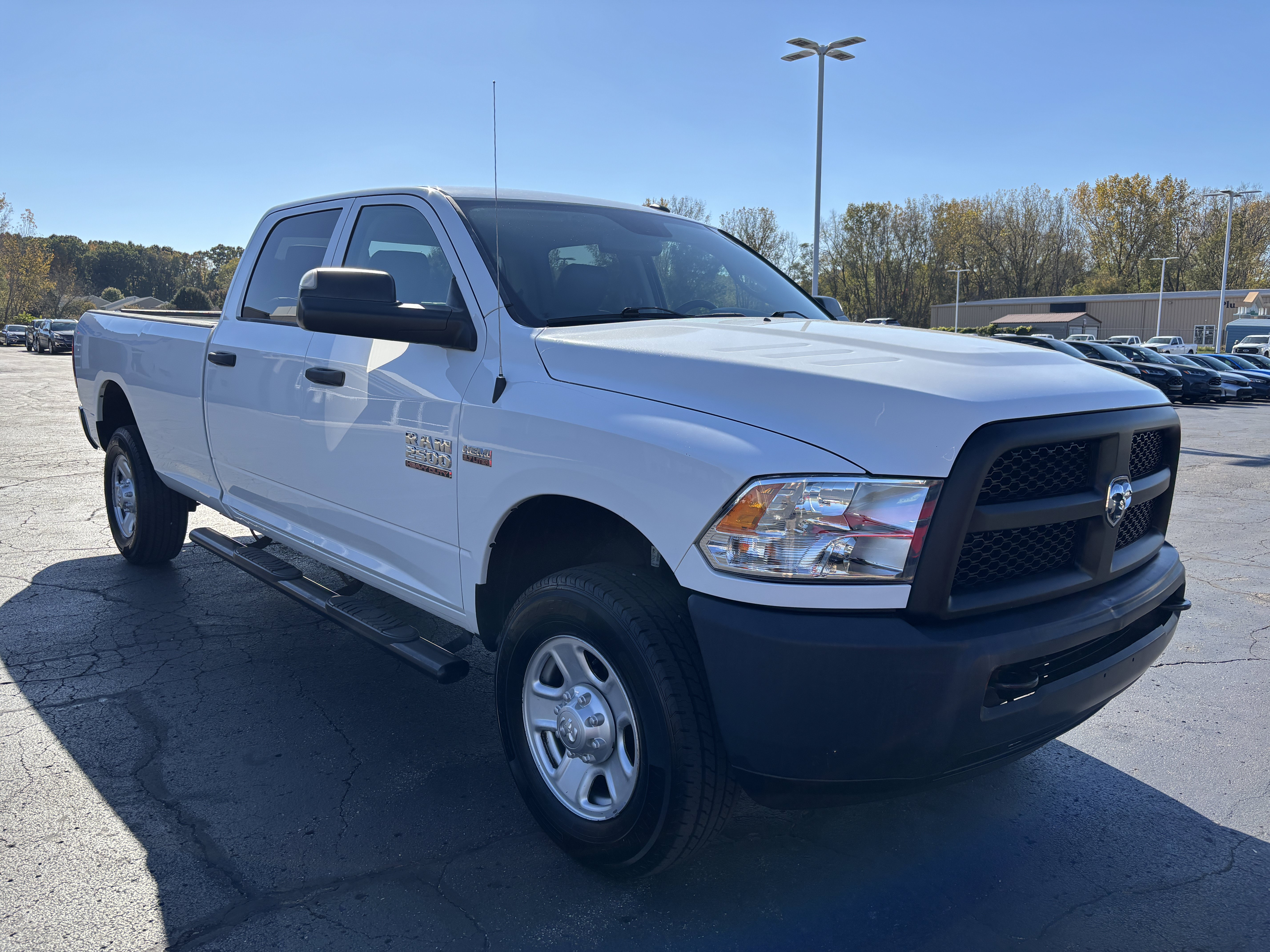 Used 2016 RAM 2500 Tradesman AWD/4WD image 4