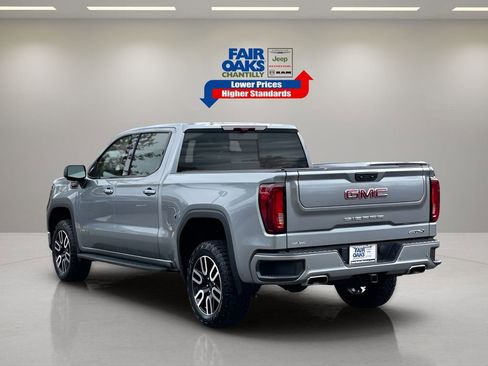 Used 2024 GMC Sierra 1500 AT4 w/ Technology Package image 11