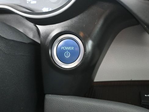 Used 2024 Toyota Sienna LE image 24