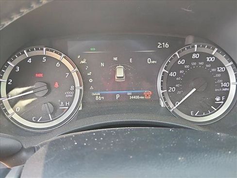 Used 2024 Toyota Highlander XSE AWD/4WD image 15