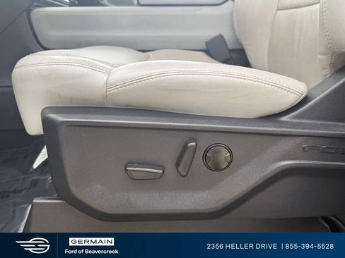 Used 2025 Ford Expedition Max Platinum AWD/4WD image 16