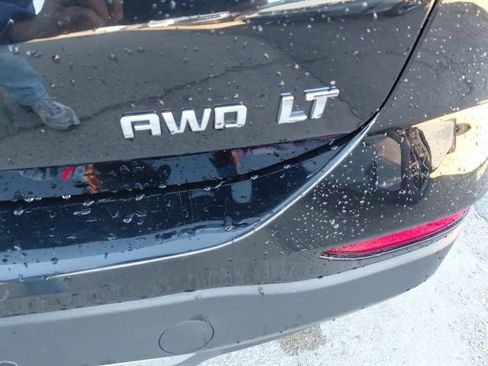 Used 2024 Chevrolet Equinox LT image 32