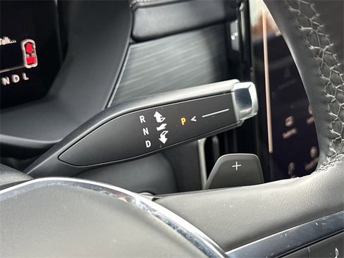 Used 2025 GMC Acadia Elevation image 19