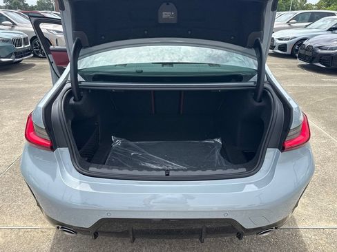 Certified 2026 BMW 330i Sedan w/ M Sport Package RWD image 23