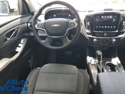 Used 2019 Chevrolet Traverse LT FWD image 18