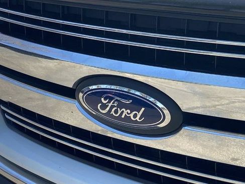 Used 2019 Ford F150 Lariat w/ Max Trailer Tow Package AWD/4WD image 26