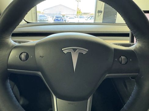 Used 2023 Tesla Model 3 Standard Range RWD image 21