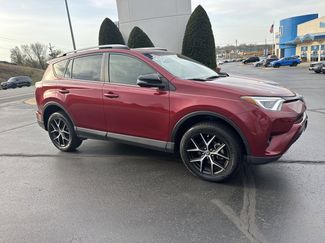 Used 2018 Toyota RAV4 SE w/ Power Extra Value Package video 1