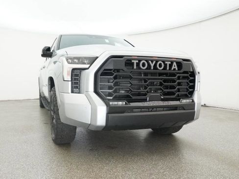 New 2026 Toyota Tundra Limited AWD/4WD image 33