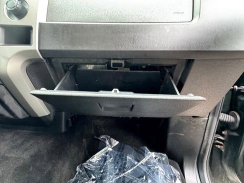 Used 2014 Ford F150 XLT w/ Equipment Group 302A Luxury image 35