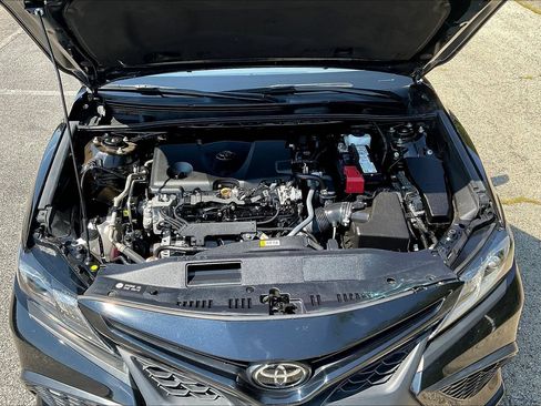 Used 2024 Toyota Camry SE w/ Convenience Package FWD image 29