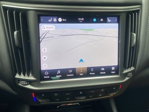 New 2024 Maserati Levante Trofeo image 35