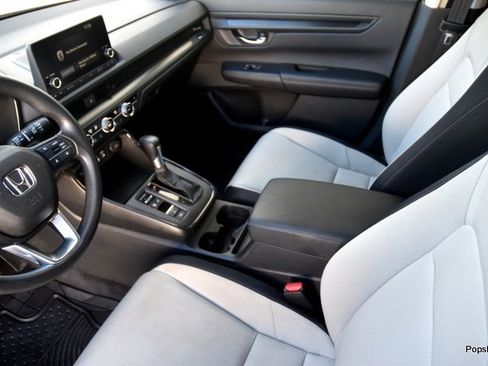 Certified 2025 Honda CR-V EX image 8