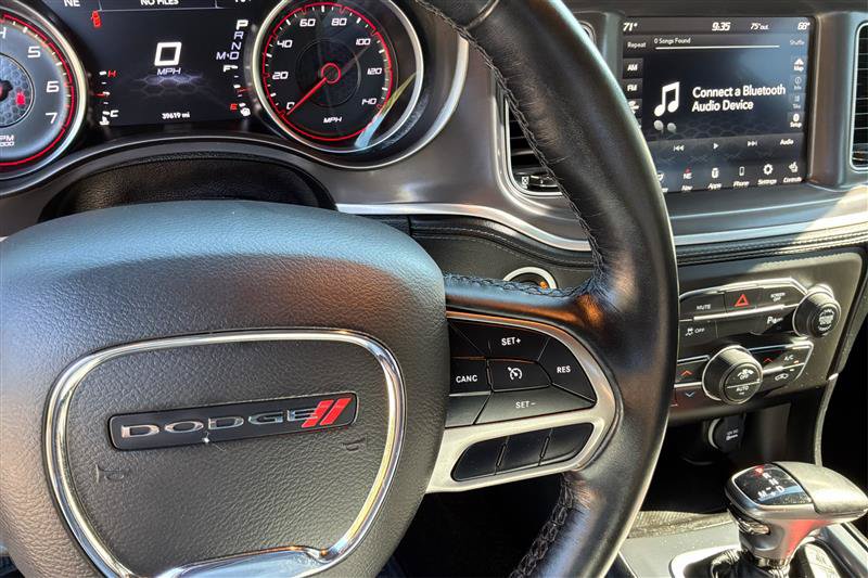 Used 2022 Dodge Charger SXT w/ Plus Group RWD image 31