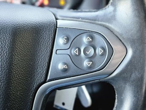 Used 2017 Chevrolet Silverado 1500 LT image 18