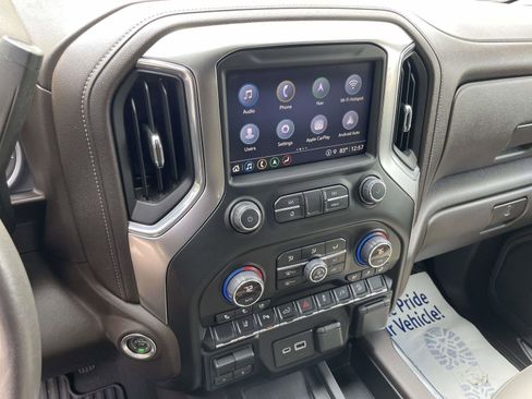 Used 2022 Chevrolet Silverado 2500 LTZ w/ LTZ Convenience Package image 12