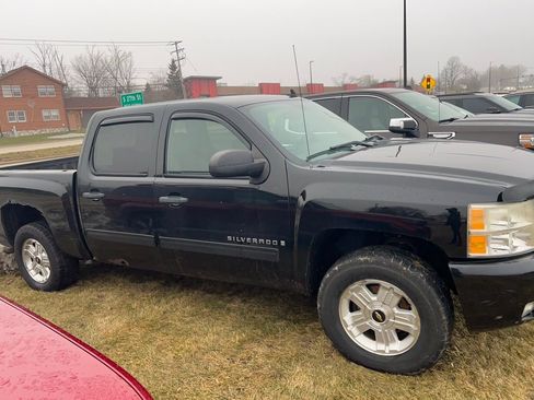 Used 2009 Chevrolet Silverado 1500 LT w/ Power Pack Plus image 4
