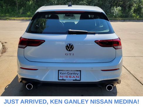 Used 2024 Volkswagen GTI SE FWD image 4
