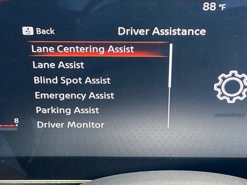 New 2026 Nissan Kicks SR w/ SR Premium Package AWD/4WD image 15