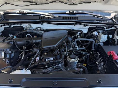 Used 2019 Toyota Tacoma SR RWD image 6