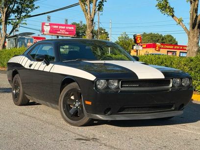 Used 2014 Dodge Challenger SXT