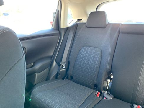 Used 2025 Honda HR-V LX image 37